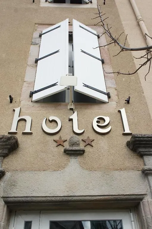 Hotel Hôtel Les Tilleuls de Pareloup à Salles-Curan